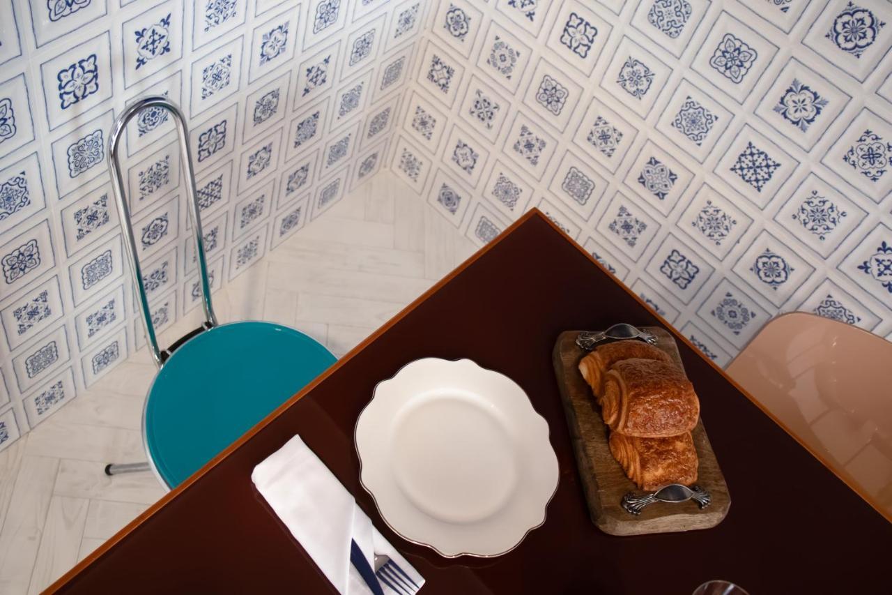 Margot Sololaki Hotel Тбилиси Екстериор снимка