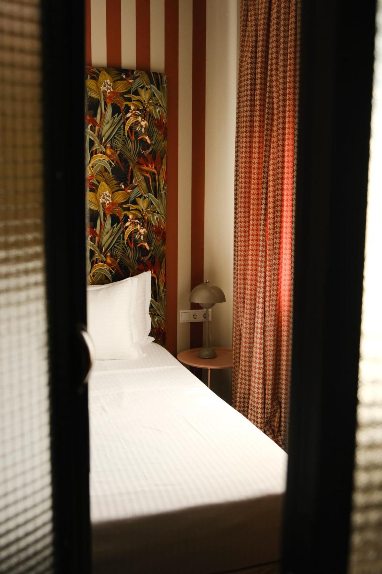Margot Sololaki Hotel Тбилиси Екстериор снимка