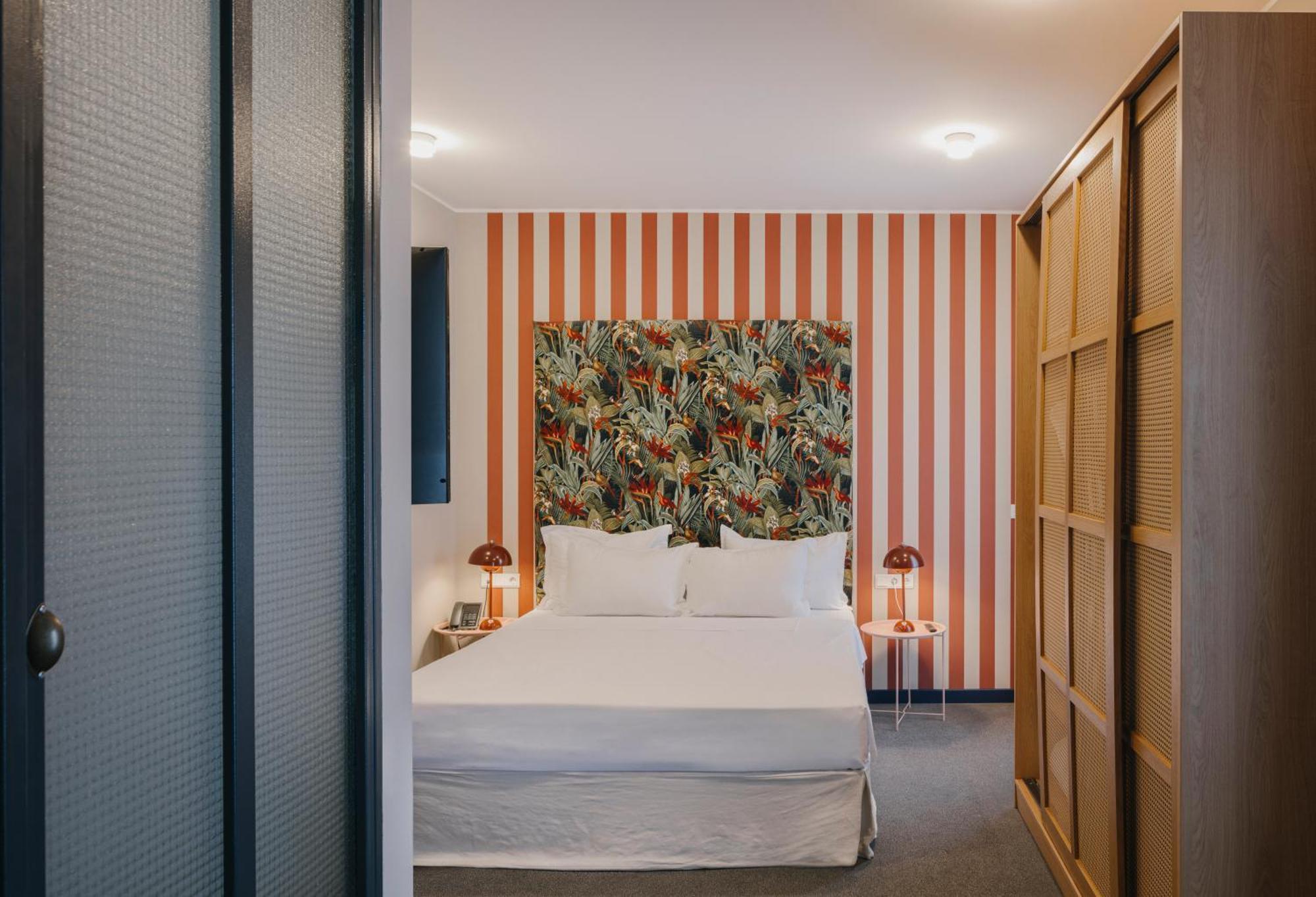 Margot Sololaki Hotel Тбилиси Екстериор снимка