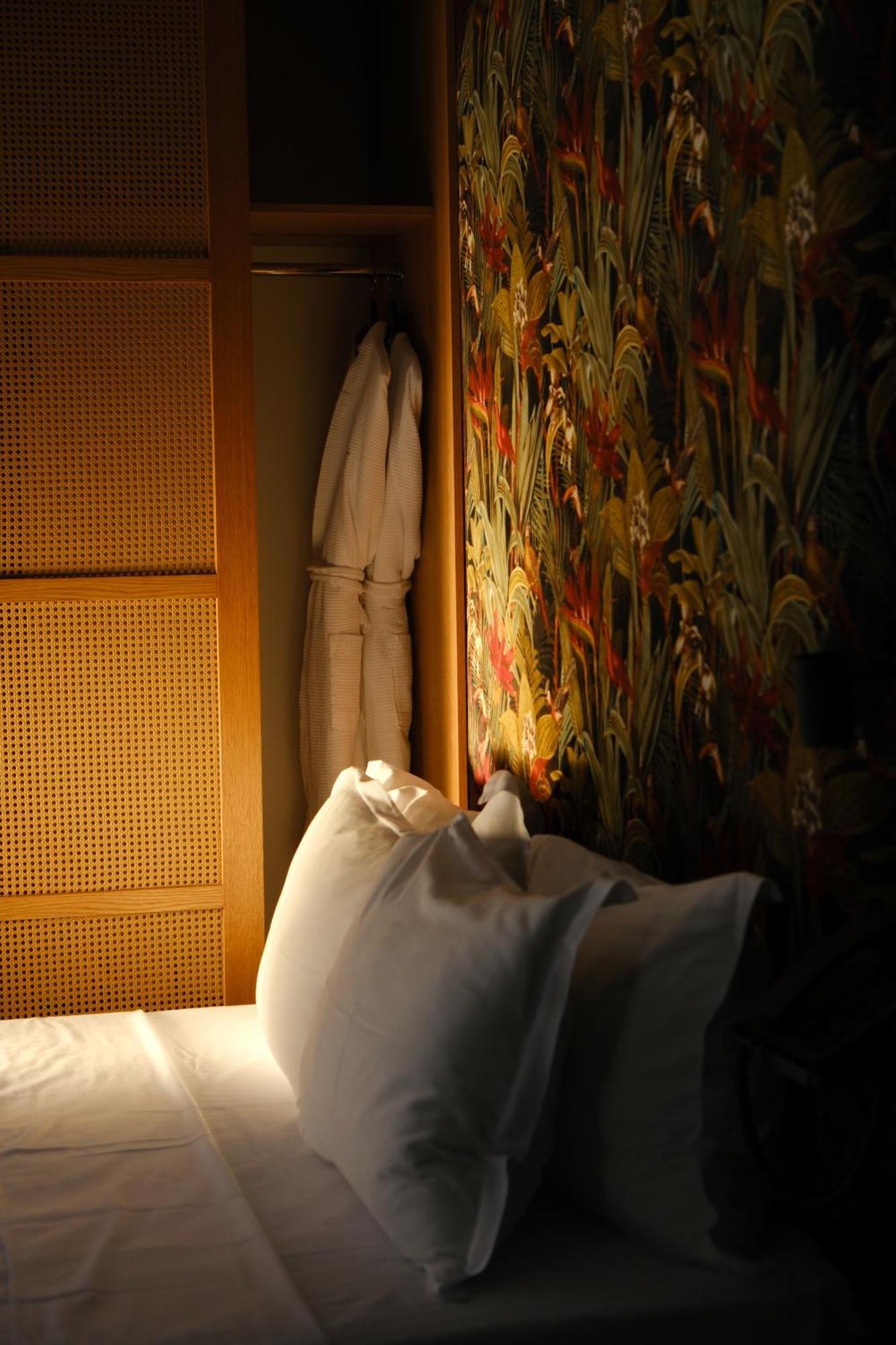 Margot Sololaki Hotel Тбилиси Екстериор снимка